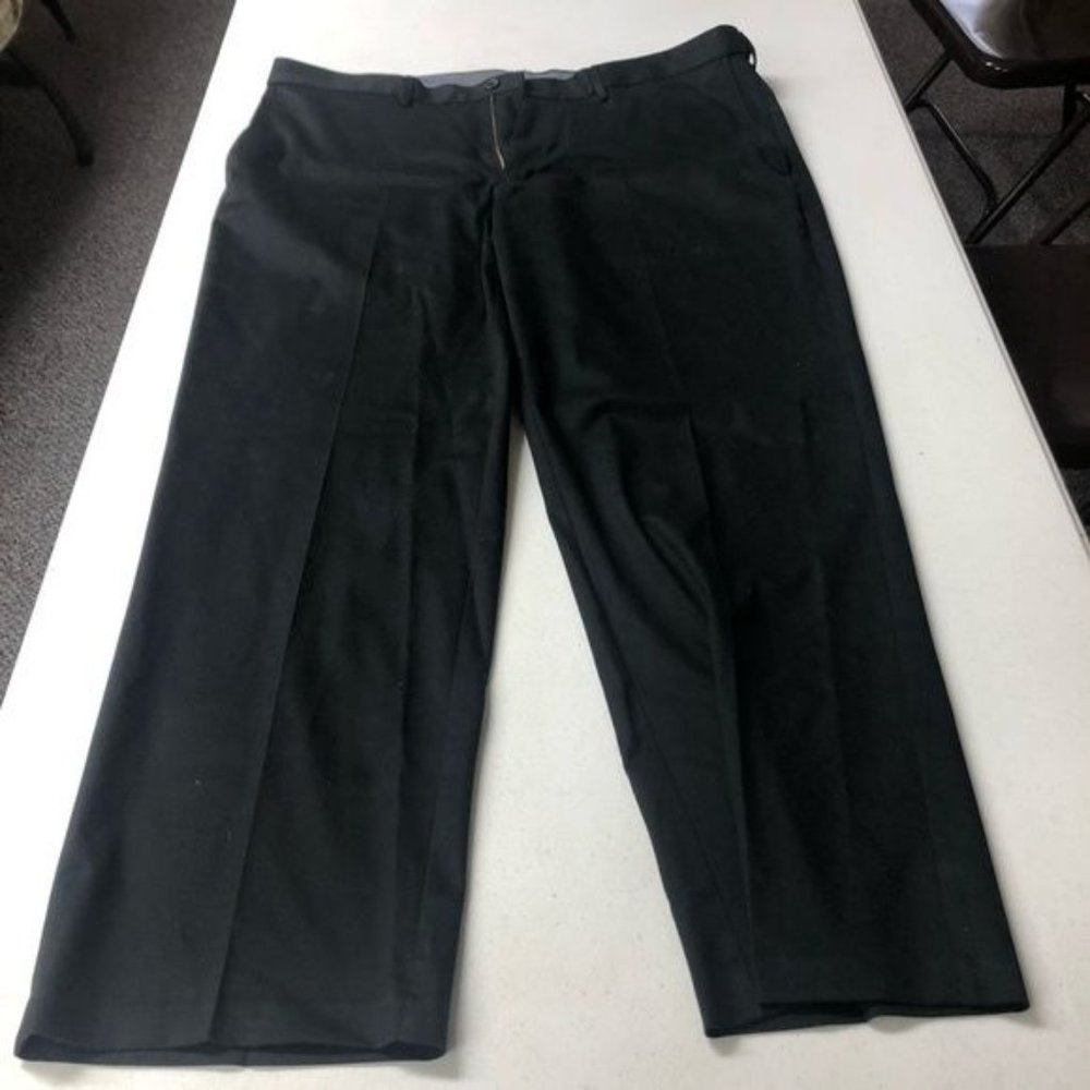 Haggar 40x29 Classic Premium No Iron Men’s Black Flat Front Pants